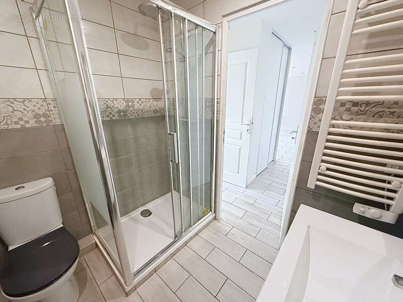 Appartement à VILLE-LA-GRAND