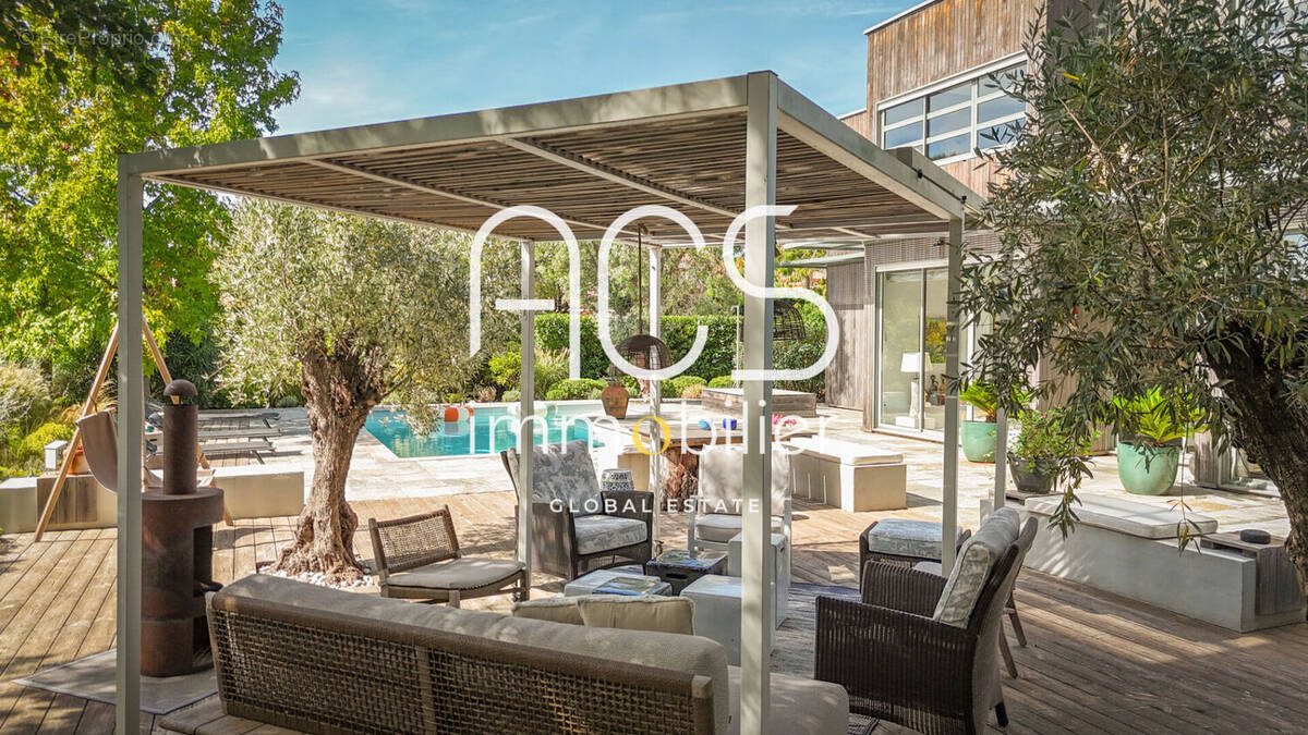 Maison à SAINT-RAPHAEL