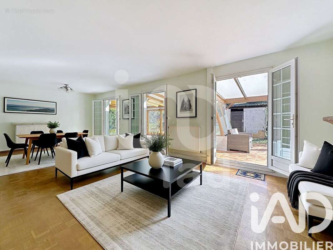 Photo 3 - Maison à RUBELLES