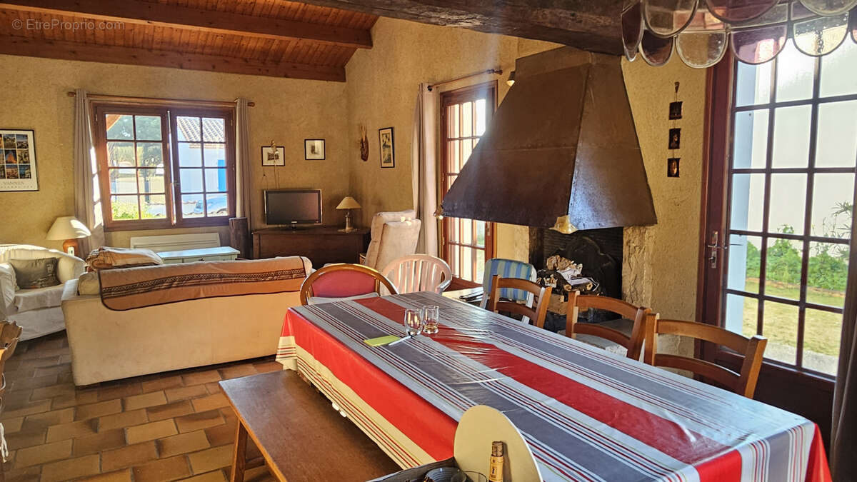 Maison à NOTRE-DAME-DE-MONTS