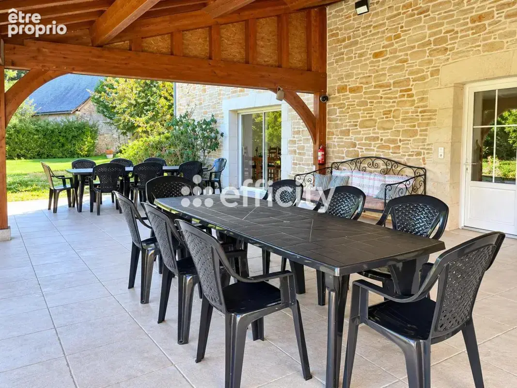 Maison 12 pièces 272 m² à vendre à Hommes (37340) - photo 2