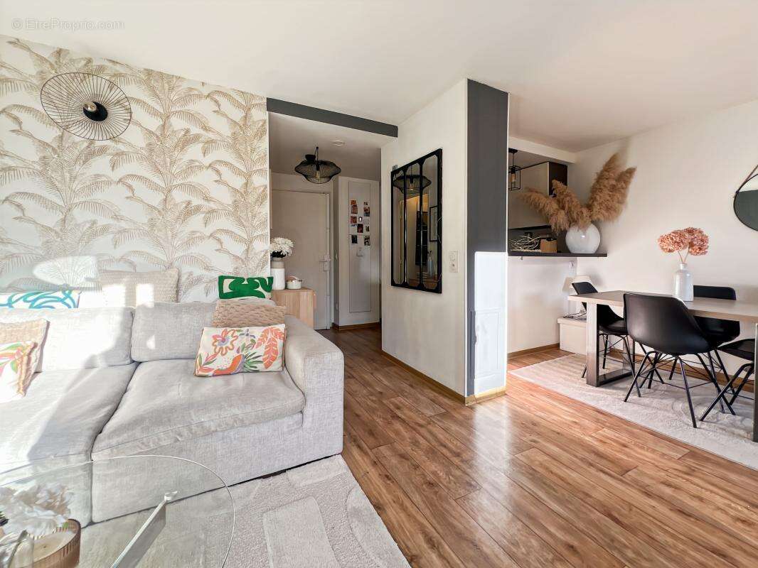 Appartement à FREJUS