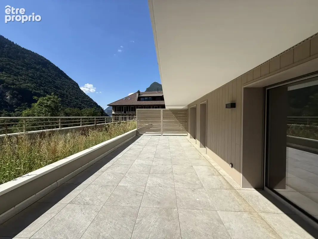 Appartement T3 avec grande terrasse et stationnement - photo 6