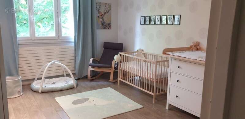 Appartement à BOUGIVAL