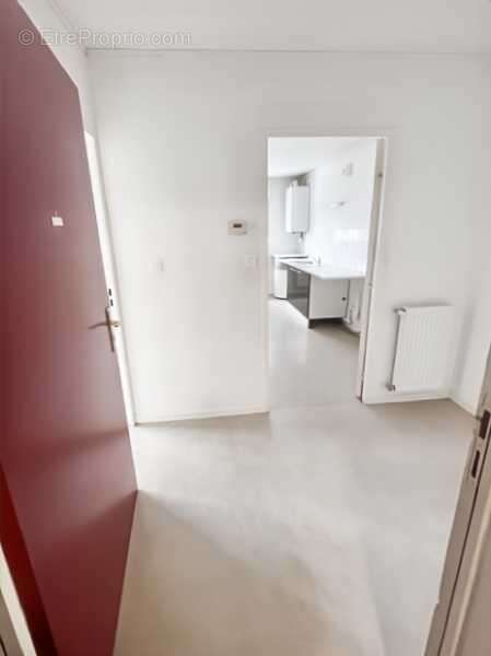 Appartement 80 m² à Audincourt  - photo 4