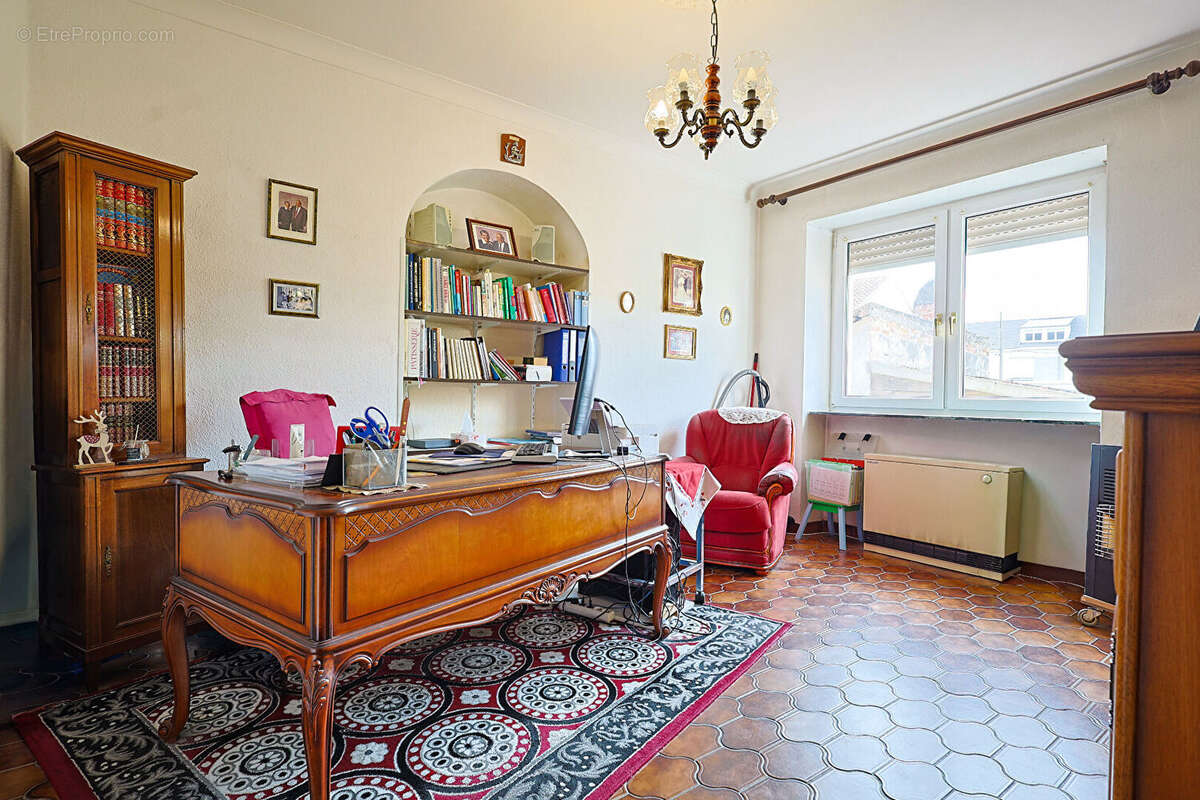 Maison de ville à fort potentiel à FORBACH - photo 2