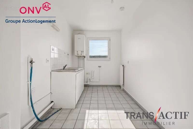 Appartement à SAINT-CYR-L'ECOLE