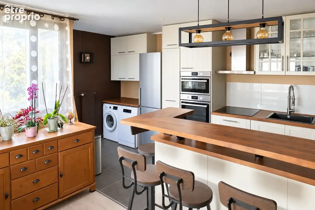 Neuilly-sur-Marne   Appartement familial de 73 m2, balcon plein sud, cave et parking - photo 6