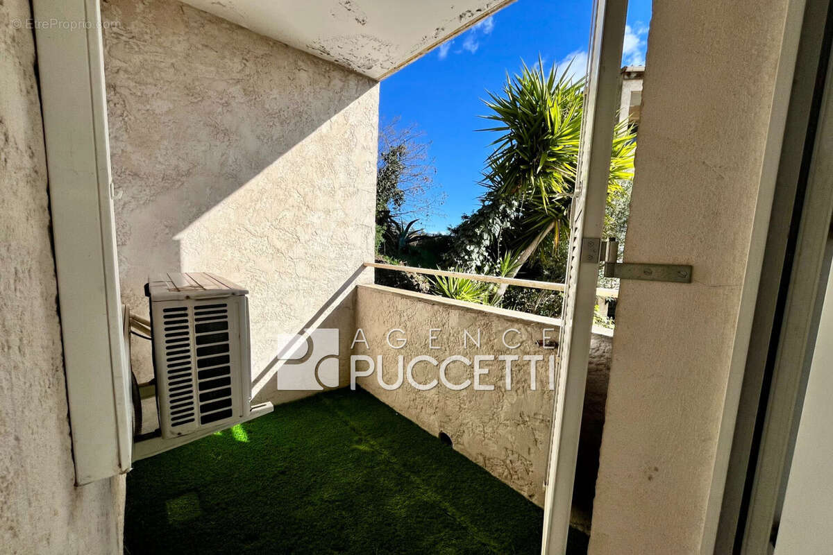Appartement à VENCE