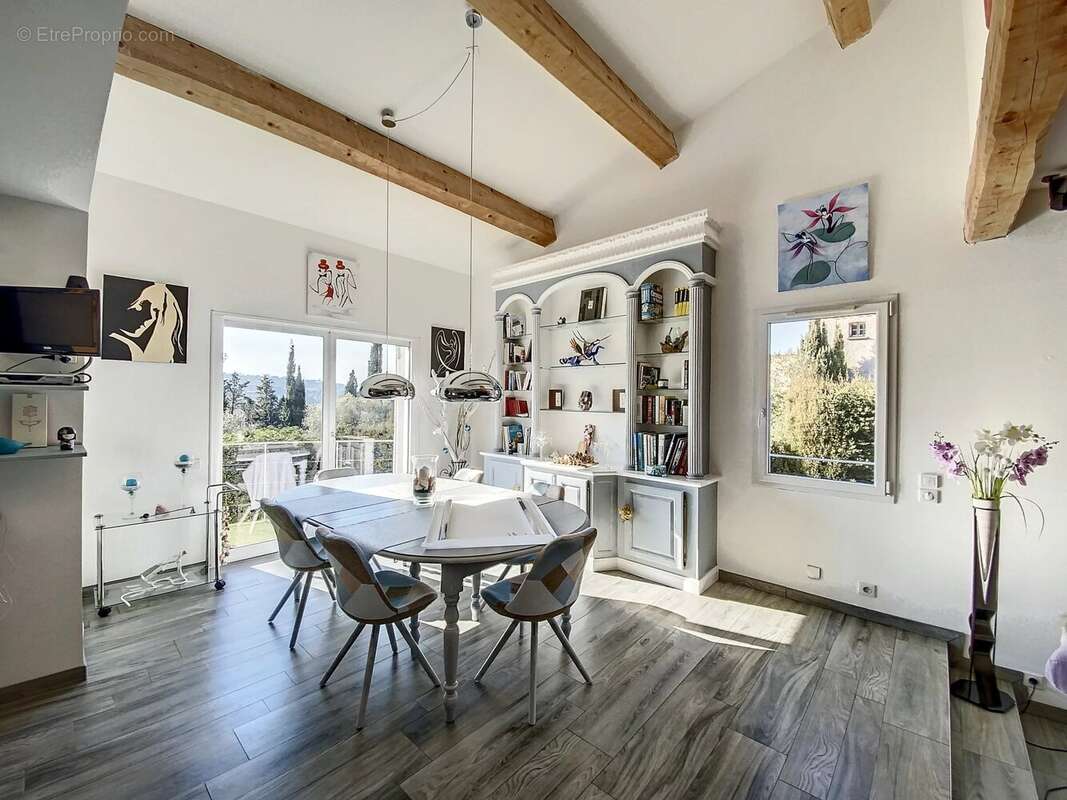 Maison à SAINT-RAPHAEL