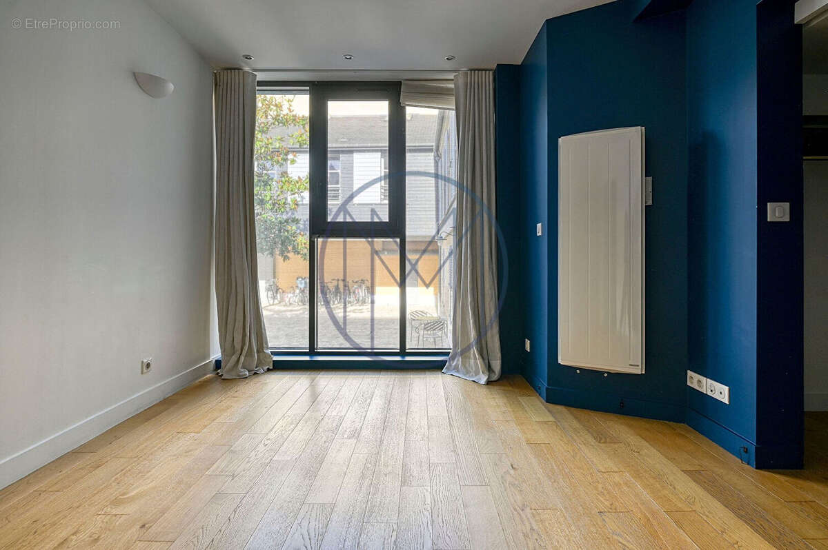 Appartement à VERSAILLES