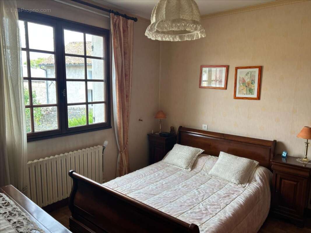 Maison à MARIGNY-BRIZAY