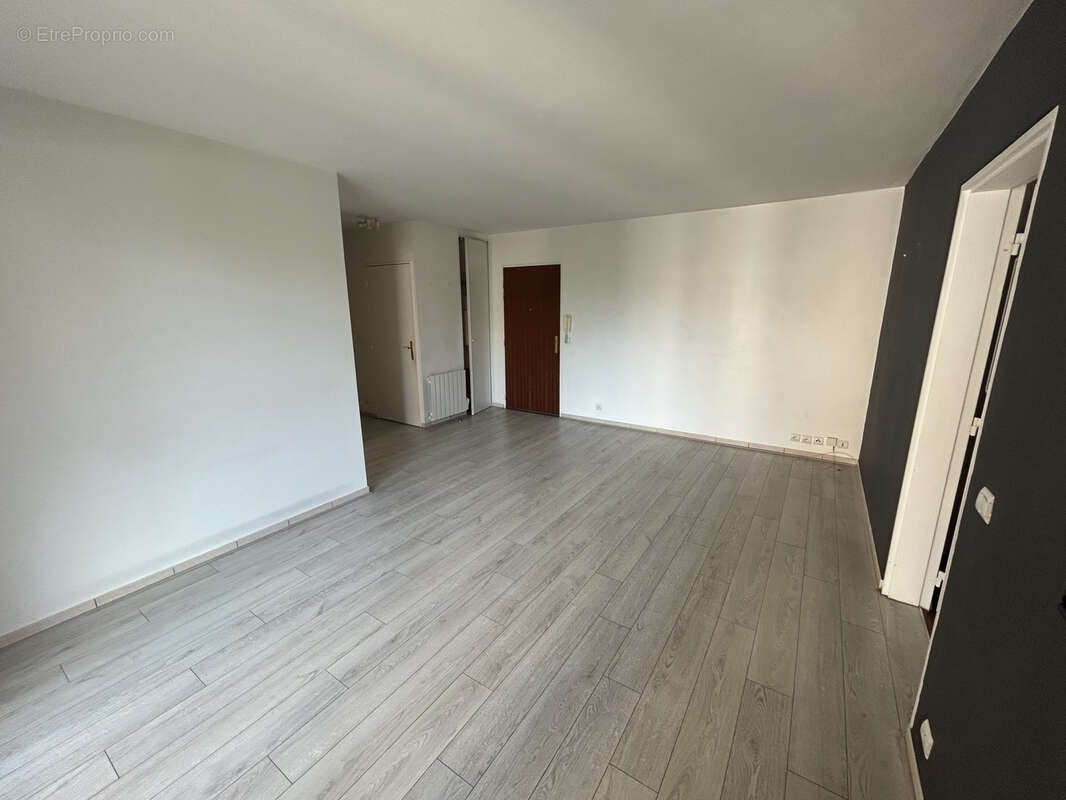 Appartement à CLAYE-SOUILLY