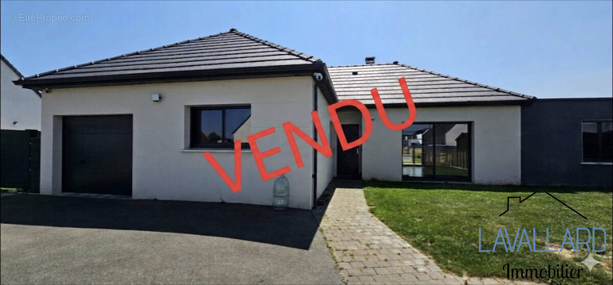 Maison à CARDONNETTE