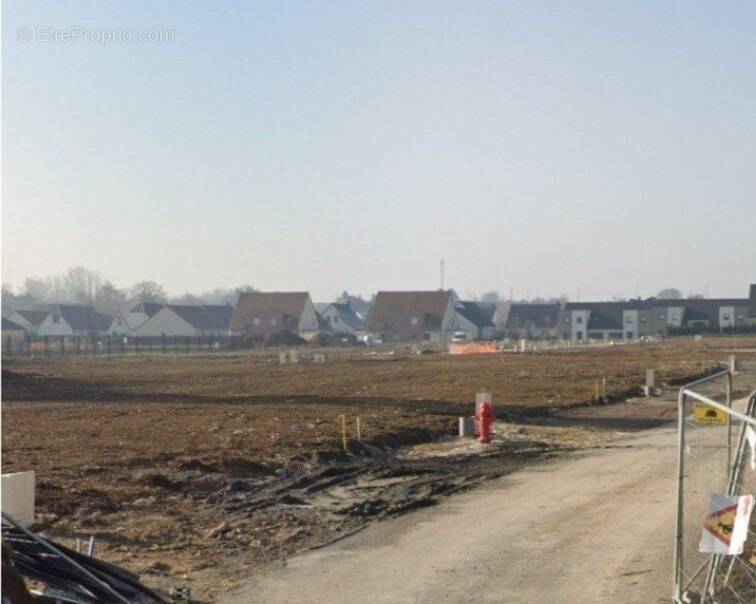 Terrain à BAILLEUL-SIR-BERTHOULT