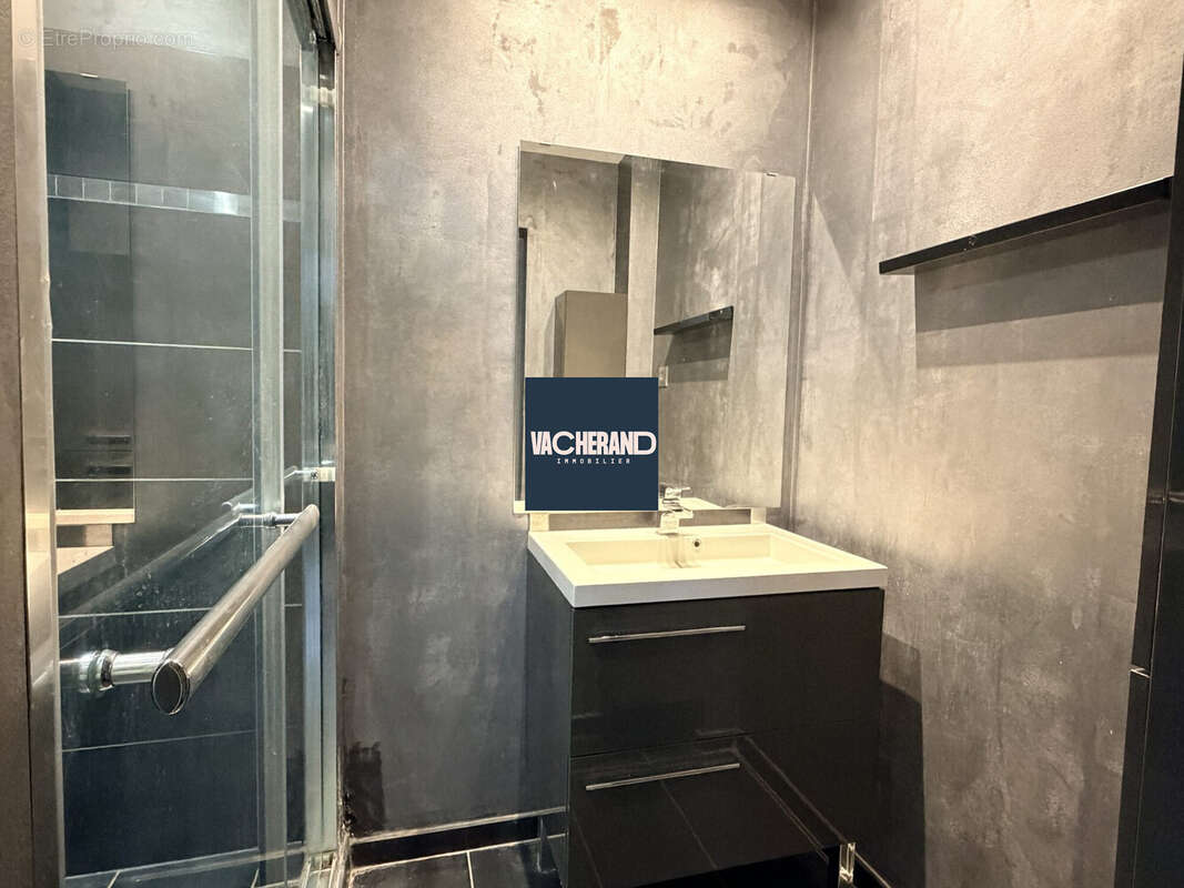 Appartement à LA MADELEINE