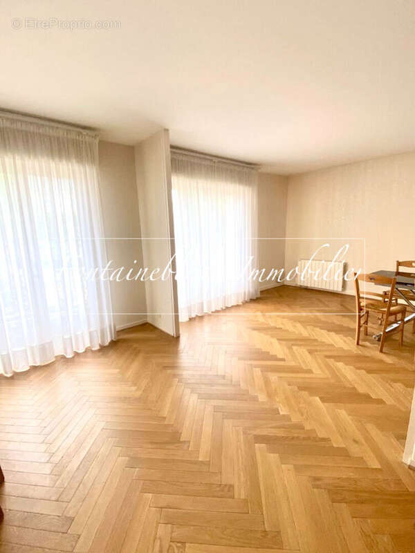 Appartement à FONTAINEBLEAU