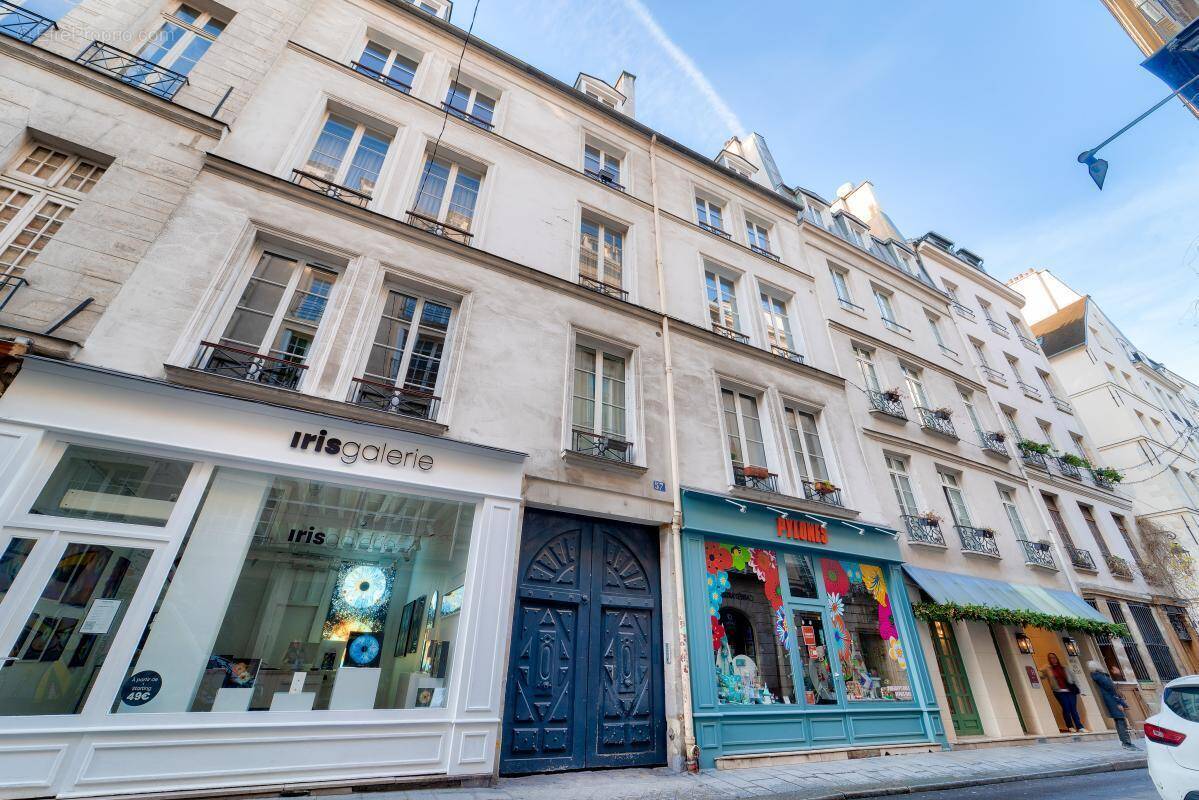 Commerce à PARIS-4E
