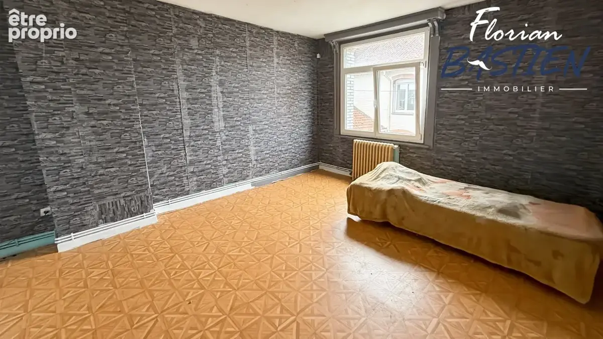 140 m², 4 chambres, un jardin, des dépendances… et une vraie vie de famille à imaginer à La Sentinelle ! - photo 5
