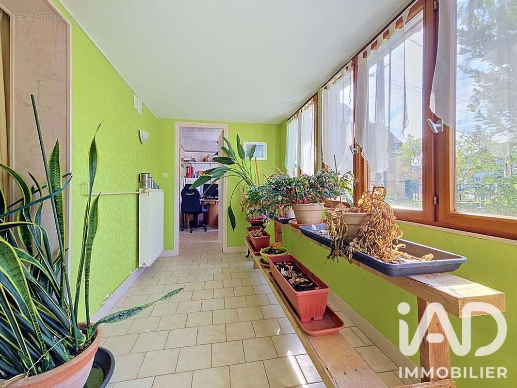 Maison 171 m² à Inaumont  - photo 6