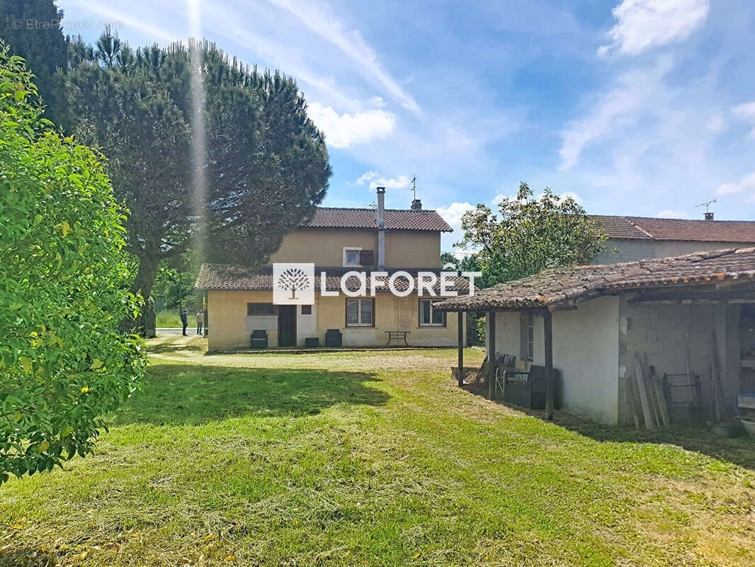 Maison à FRONTON