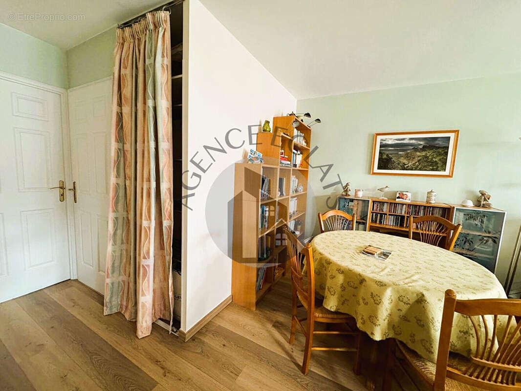 Appartement à MONTEVRAIN