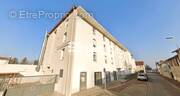 Appartement à SAINT-BONNET-DE-MURE