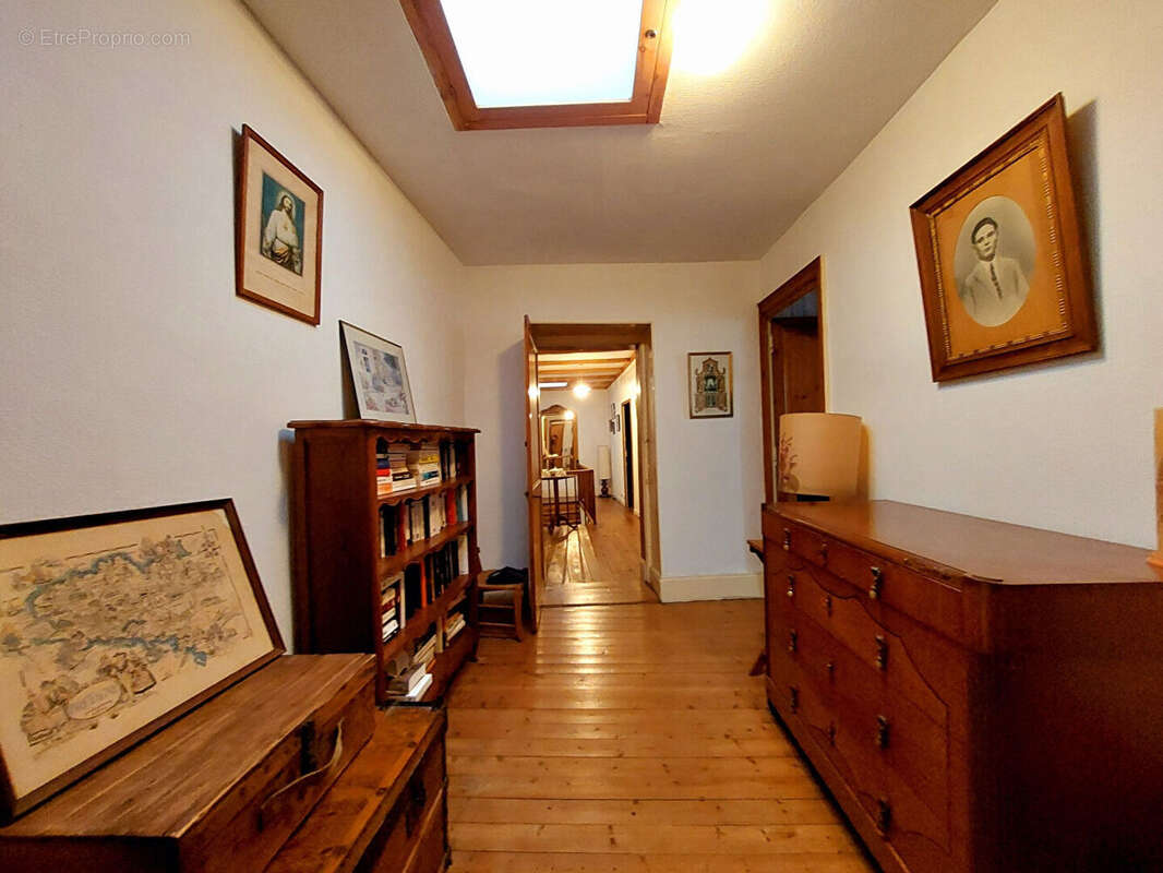 Maison à MORNAC-SUR-SEUDRE