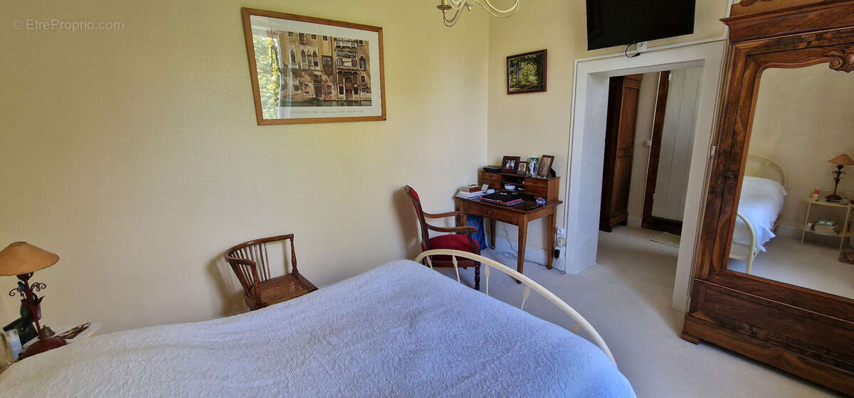 Maison à SERVILLY