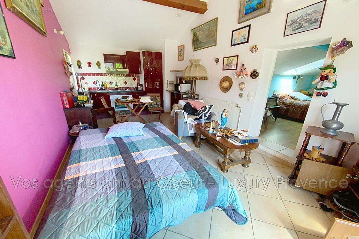 vente maison 4 Pièce(s) - photo 8