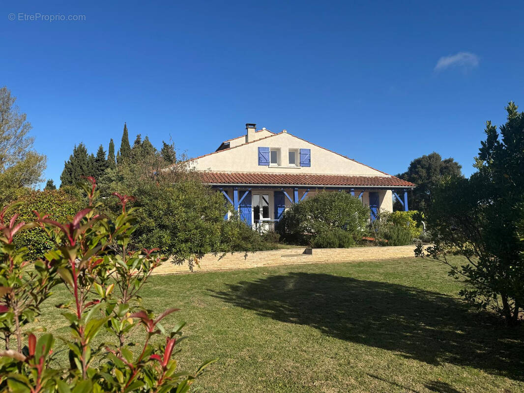Maison à MOUSSOULENS