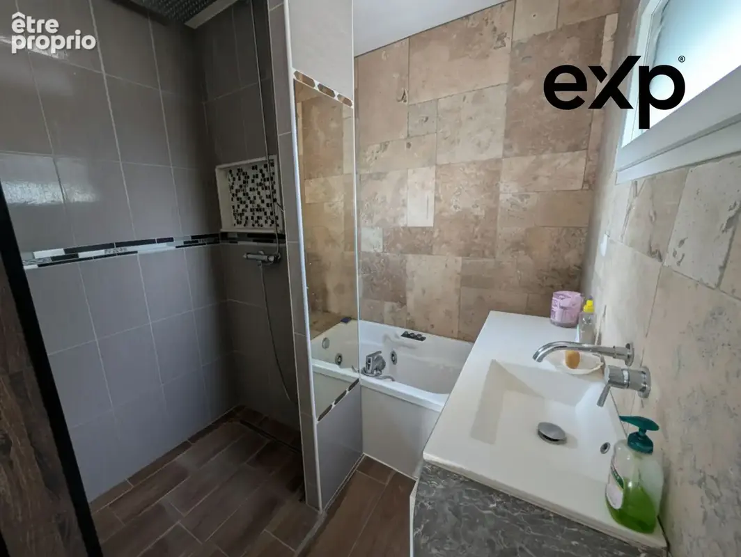 Maison 5 pièces 115 m² à vendre à Paulhan (34230) - photo 3