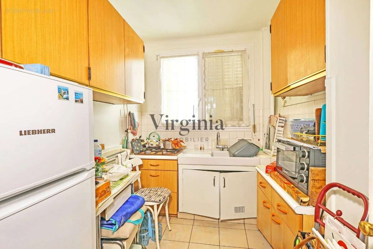 Appartement à CHARENTON-LE-PONT