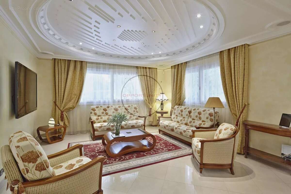 Maison à QUINCY-VOISINS