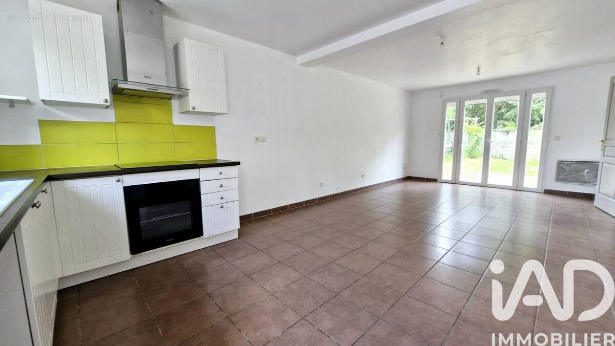 Photo 1 - Maison à MAINVILLIERS