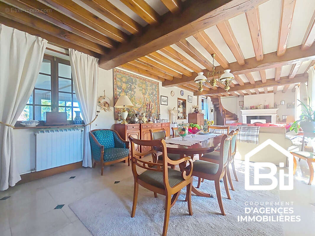 Maison à PONT-L'EVEQUE