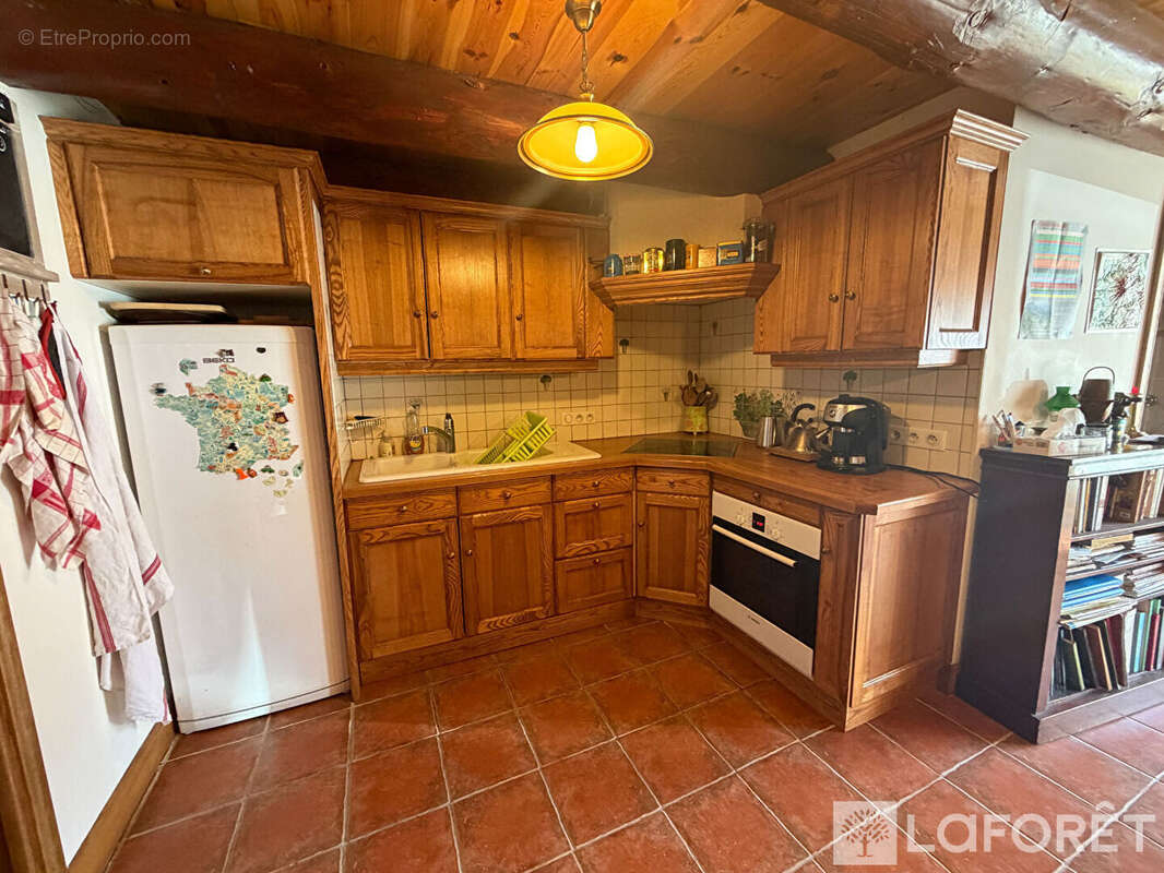 Maison à ALBEPIERRE-BREDONS