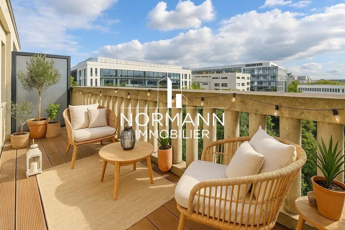 Appartement à LEVALLOIS-PERRET