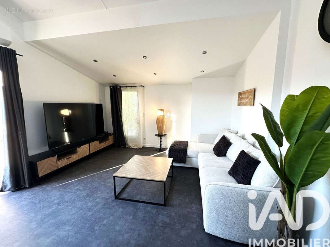 Photo 5 - Maison à LA MOTTE