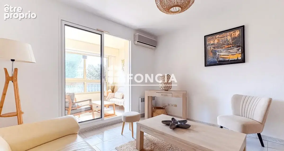 Appartement à SIX-FOURS-LES-PLAGES
