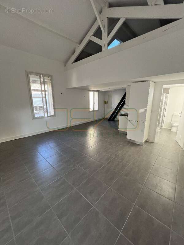 Maison à NIMES