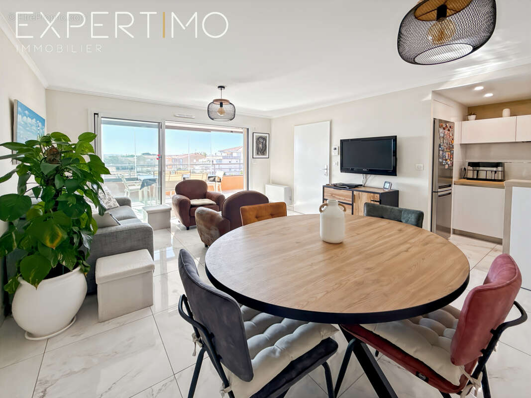 Superbe appartement de type 3 avec loggia de 14,4 M2 secteur Récanettes - photo 6