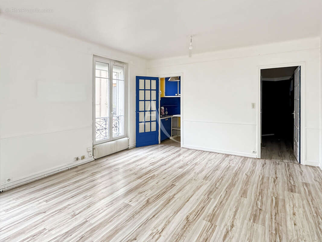 Appartement à PARIS-12E