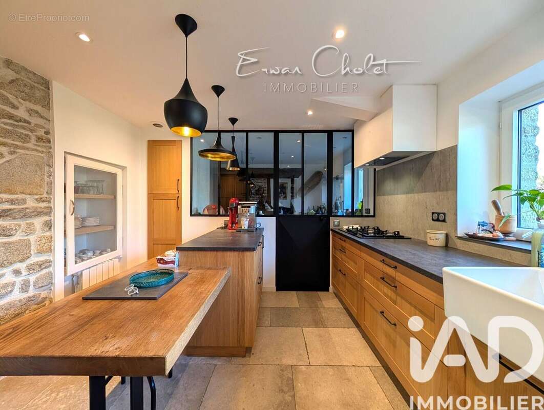 Photo 9 - Maison à CORDEMAIS