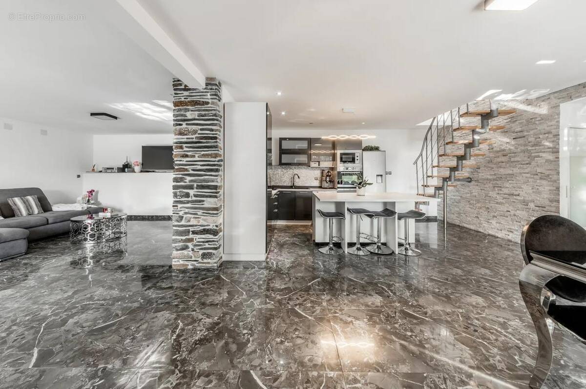 Maison à LA GRIGONNAIS