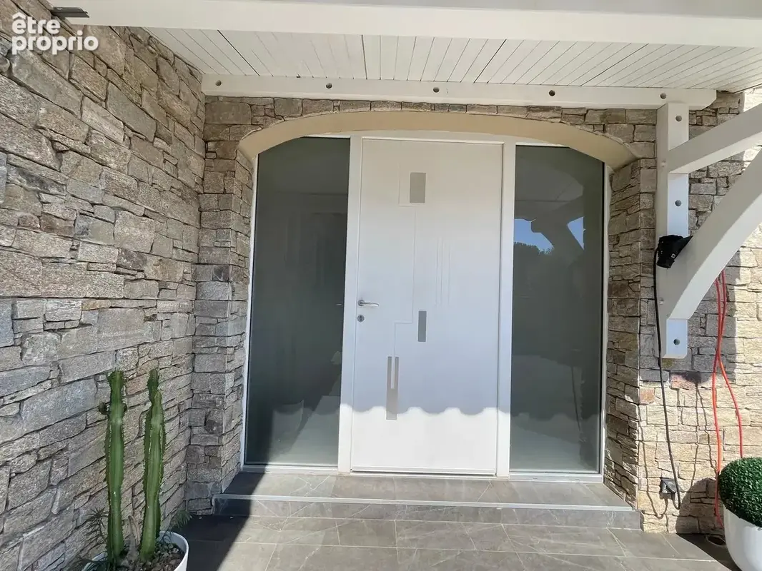 Magnifique villa Fréjus 4/5 pièces - photo 3