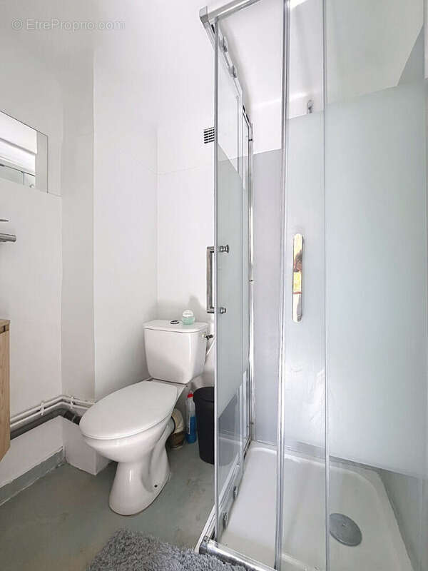 Appartement à MARSEILLE-4E