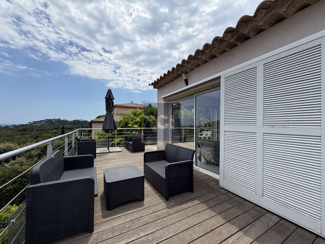 Maison 164 m² à Sainte-Maxime  - photo 4