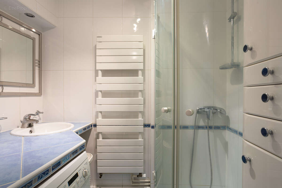 Appartement à PARIS-6E