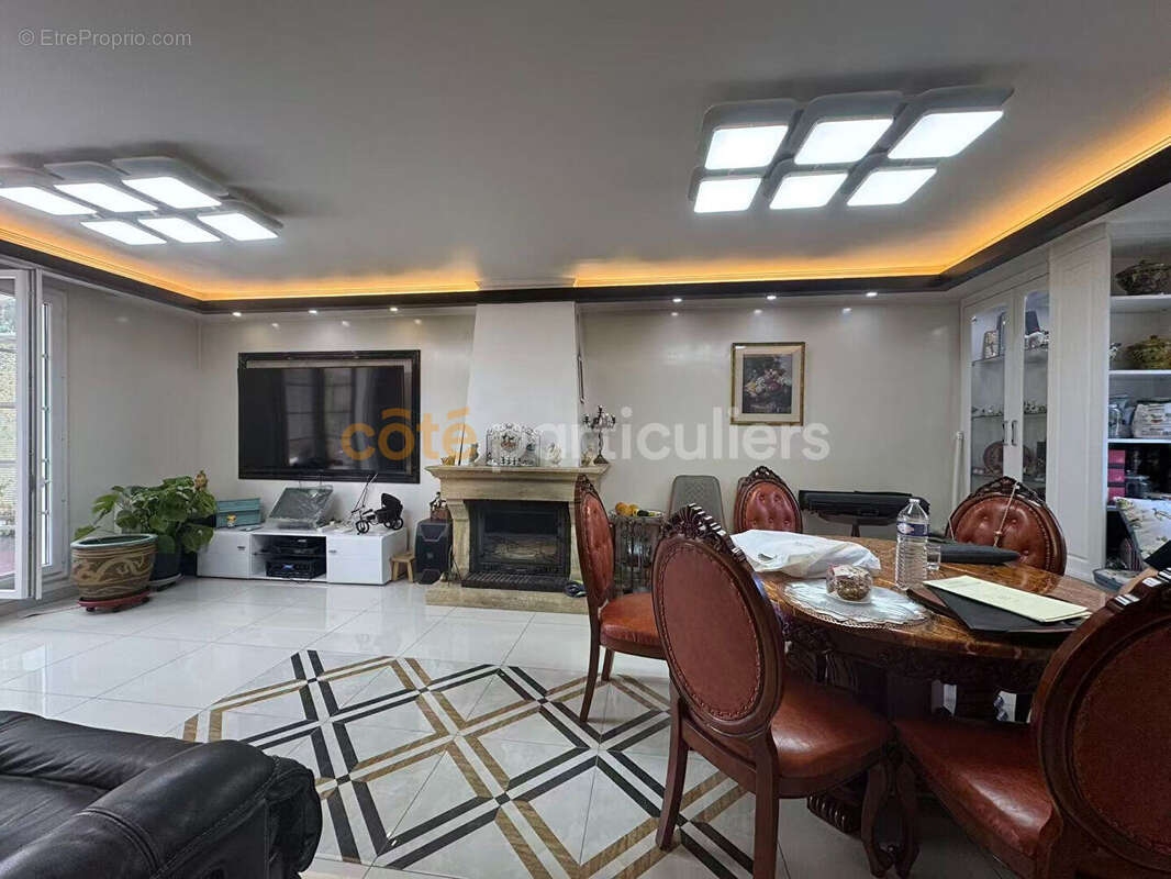Maison Cergy 4 pièce(s) 99.8 m2 - photo 3